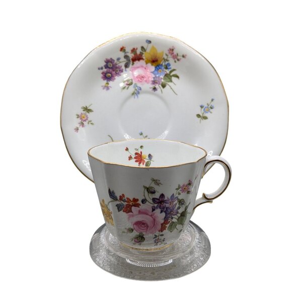 VTG Royal Crown Derby "Derby Posies" Bone China Floral Tea Cup and Saucer 1940 - Picture 3 of 6